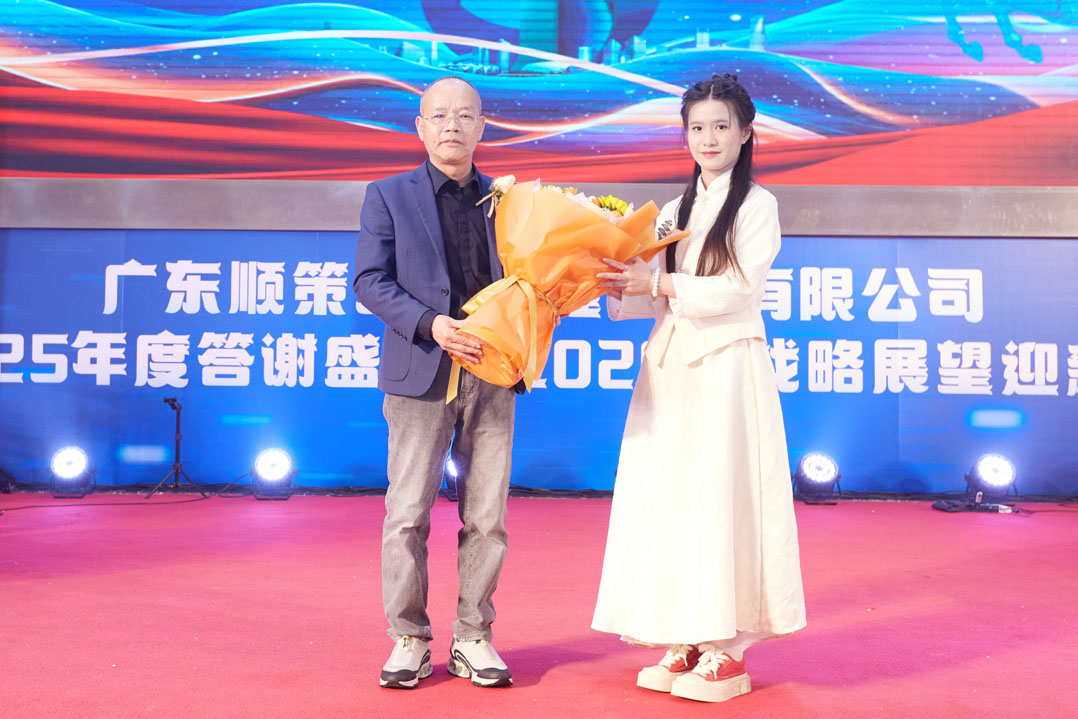9T7A5556.jpg.jpg